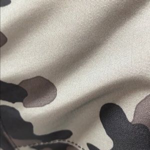 Meet your Posher, Raven